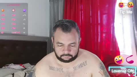 Snapshot of perverseveteranmanxxx chatting on May 10, 2026, 3:28 pm Carlos online show from May 10, 2026, 3:28 pm