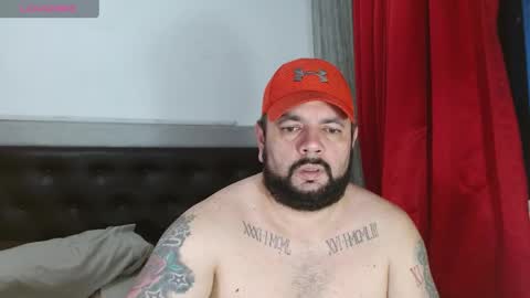 Snapshot of perverseveteranmanxxx chatting on June 6, 2026, 12:05 am Carlos online show from June 6, 2026, 12:05 am