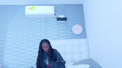 pervert_shydoll online show from April 3, 2026, 3:04 am