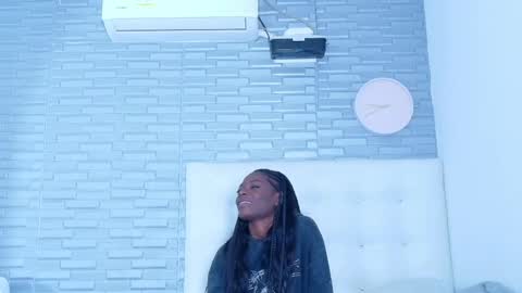 pervert_shydoll online show from April 4, 2026, 3:49 am