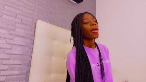 pervert_shydoll online show from June 10, 2026, 2:45 am