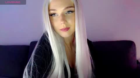 Snapshot of pervyblonde chatting on December 29, 2024, 1:28 pm Isabella online show from December 29, 2024, 1:28 pm