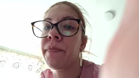 Lisa -  online show from January 29, 2025, 10:37 am