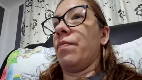 Lisa -  online show from February 5, 2025, 1:54 pm