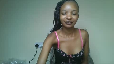 Snapshot of petal_palette chatting on May 3, 2026, 1:28 pm Lolly online show from May 3, 2026, 1:28 pm