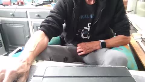 Snapshot of peter_on_kik chatting on October 4, 2025, 9:40 am make me cum in pvt dutch german daddy c2c bigcock online show from October 4, 2025, 9:40 am