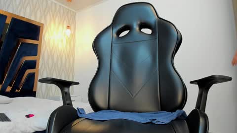 PETES EVANS new account online show from February 23, 2025, 5:34 am