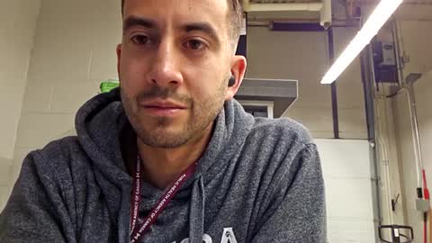 peteypete204 online show from January 24, 2025, 4:28 pm