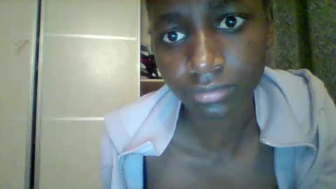 Snapshot of petite_ariana chatting on May 16, 2026, 7:34 pm ariana online show from May 16, 2026, 7:34 pm
