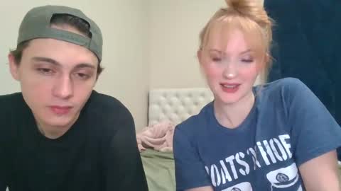 Snapshot of petite_cupcake chatting on January 5, 2025, 1:24 am Little cupcake online show from January 5, 2025, 1:24 am