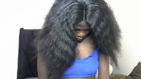 Snapshot of petite_lavi2 chatting on February 15, 2025, 6:44 pm petite_lavi2 online show from February 15, 2025, 6:44 pm