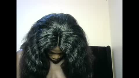 Snapshot of petite_lavi2 chatting on February 17, 2025, 9:08 pm petite_lavi2 online show from February 17, 2025, 9:08 pm