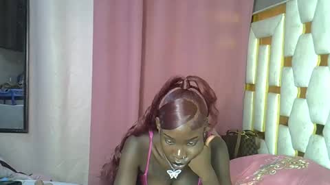 Lunar online show from November 17, 2025, 8:47 pm