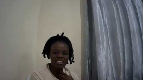 petite_melan online show from October 17, 2025, 4:48 am