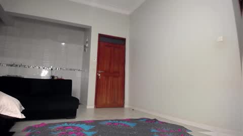 ebonyshawtypetit online show from February 9, 2026, 5:00 am