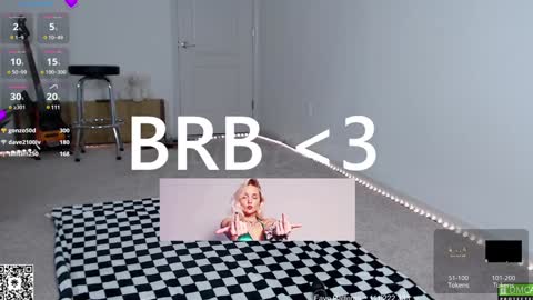 PiperAvery online show from January 30, 2025, 9:36 pm