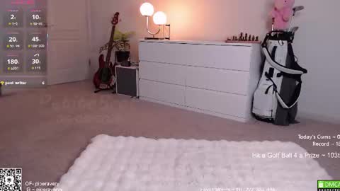 PiperAvery online show from June 10, 2026, 1:28 am