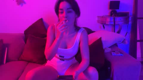 PetiteDesiree online show from February 18, 2026, 10:28 pm