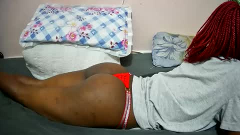 petitetasha online show from September 9, 2025, 6:13 am