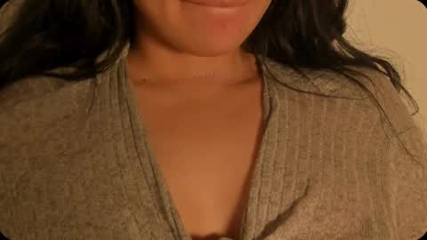 Snapshot of petitgirl_ chatting on September 21, 2025, 11:39 pm  J A S S  online show from September 21, 2025, 11:39 pm