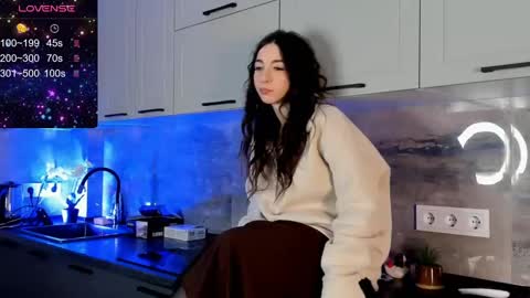 Snapshot of petracilley chatting on January 7, 2025, 3:02 pm Emma online show from January 7, 2025, 3:02 pm