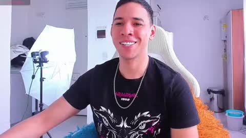 Petter  Coleman online show from December 22, 2025, 7:11 pm