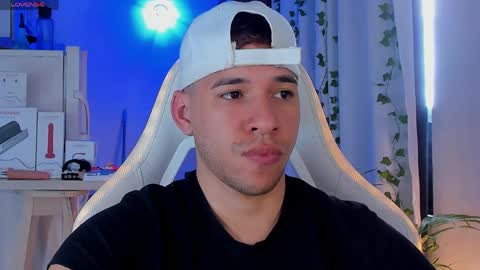 Petter  Coleman online show from April 18, 2026, 7:07 pm