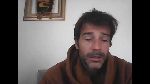 Snapshot of petterr86 chatting on December 18, 2024, 12:07 pm petterr86 online show from December 18, 2024, 12:07 pm