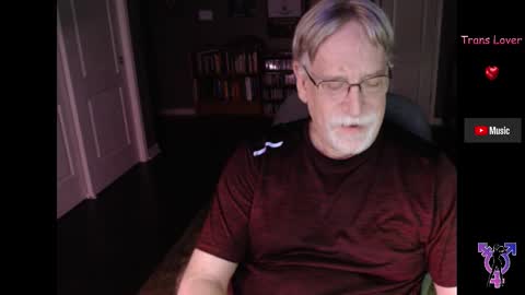 Snapshot of pghk2000 chatting on February 9, 2025, 3:00 am George online show from February 9, 2025, 3:00 am