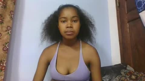 phania185885 online show from March 16, 2026, 5:50 pm