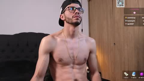 phantom_bigger1 online show from January 8, 2025, 2:46 pm