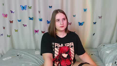 Snapshot of phantommira chatting on January 24, 2025, 6:25 pm phantommira online show from January 24, 2025, 6:25 pm