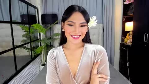 phenomenal_ivy online show from May 30, 2026, 3:42 pm