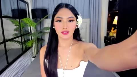 phenomenal_ivy online show from May 31, 2026, 2:46 pm