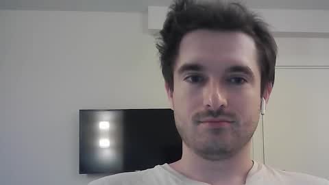 PhilipBorison online show from September 12, 2025, 5:18 am