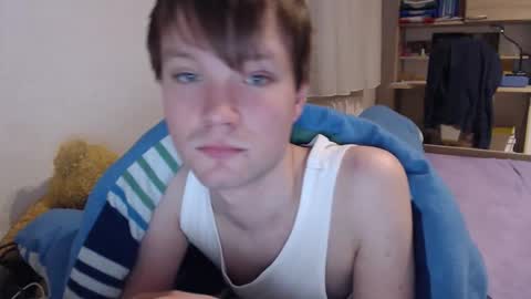 phillip25y online show from April 2, 2026, 8:50 pm