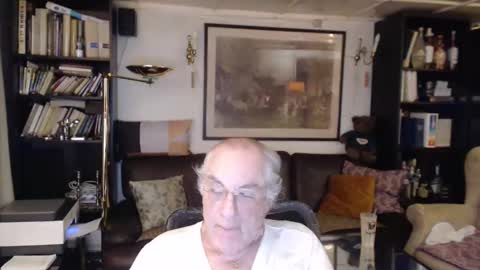 Snapshot of philoumis2 chatting on February 28, 2025, 1:47 am Philippe online show from February 28, 2025, 1:47 am