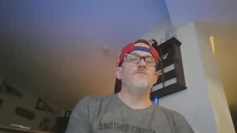 philuup225694 online show from March 3, 2025, 6:12 pm