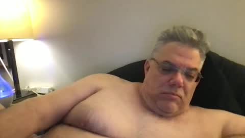 Snapshot of phlpjd chatting on December 26, 2024, 4:53 am phlpjd online show from December 26, 2024, 4:53 am