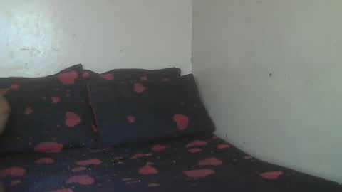 Snapshot of phoenixcandy chatting on January 16, 2025, 3:35 pm phoenixcandy online show from January 16, 2025, 3:35 pm