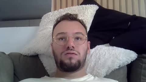 piazaocwbbb online show from December 13, 2025, 9:09 pm