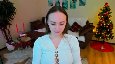 Emelie online show from January 28, 2025, 7:32 pm