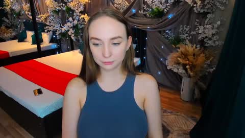 Emelie online show from February 5, 2025, 4:36 pm