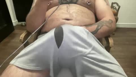 pierced_leather online show from January 9, 2025, 3:26 am