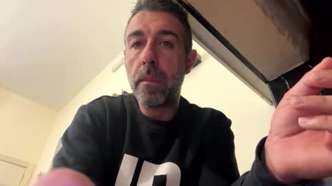 pierotu online show from March 31, 2026, 9:53 am