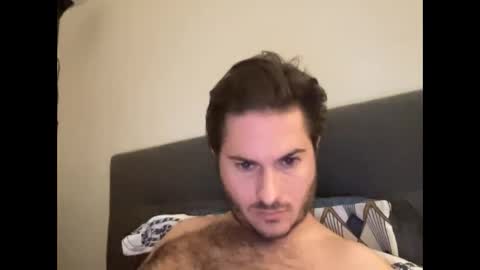 pierrot462900 online show from December 17, 2024, 4:56 am