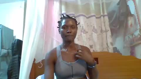 pinah1997 online show from June 7, 2026, 9:40 pm