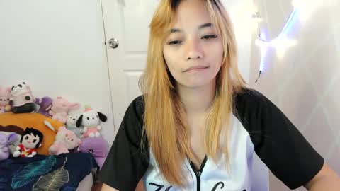 Snapshot of pinay_beauty14 chatting on January 11, 2025, 4:27 am pinay beauty14 online show from January 11, 2025, 4:27 am
