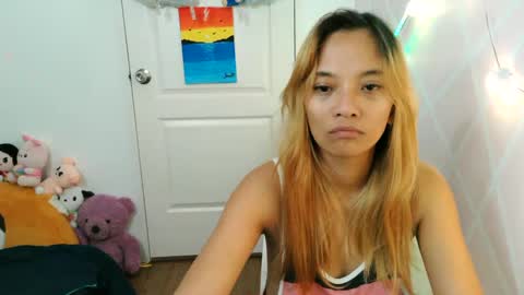 Snapshot of pinay_beauty14 chatting on February 1, 2025, 11:48 pm pinay beauty14 online show from February 1, 2025, 11:48 pm