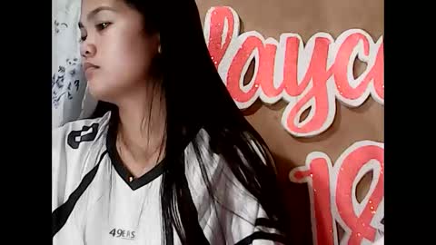 pinay_just18th online show from January 18, 2026, 9:18 pm